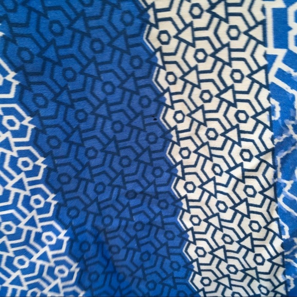 Lovestitch Geometrical Blue Wrap Long Sleeve Geometric Print Top Small - Picture 4 of 7